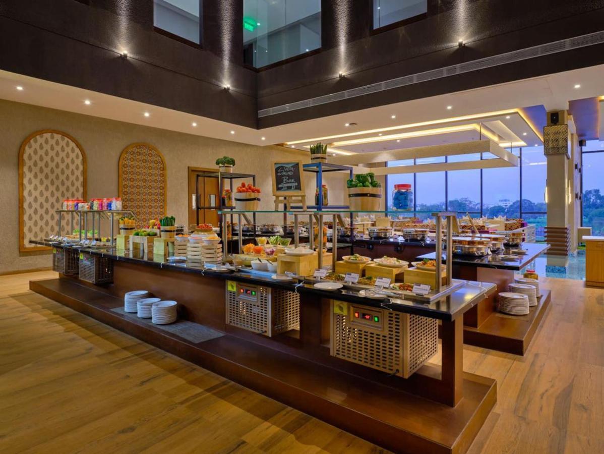 Essentia Luxury Hotel อินดอร์ ภายนอก รูปภาพ